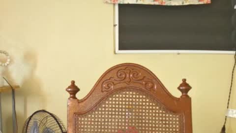 Antonio online show from January 2025 01:01:01 PM