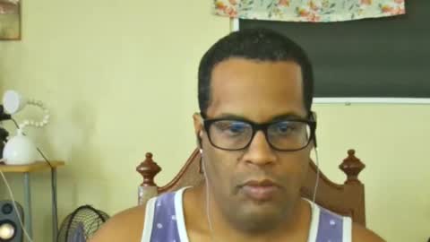 Antonio online show from January 2025 03:04:02 PM