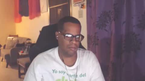 Antonio online show from October 2025 02:42:01 AM