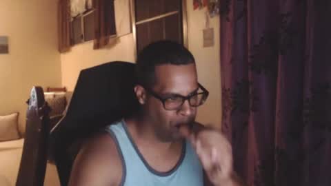 Antonio online show from November 2025 02:17:02 AM