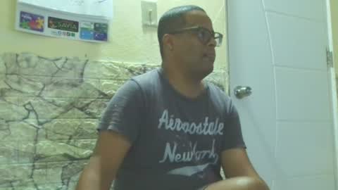 Antonio online show from July 2026 12:34:01 PM