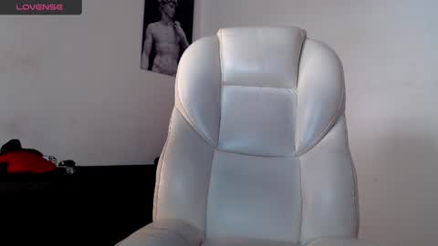 TONI BELMONT online show from January 2025 06:05:01 PM