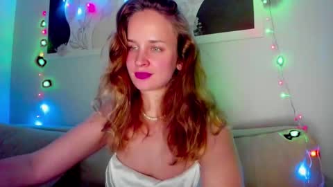 Tony and Alice online show from October 2025 07:15:01 PM