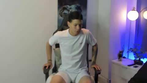 tony_petrov online show from November 2025 12:49:02 PM