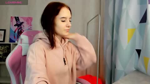 Snapshot of tonya_gray chatting on December 2024 06:14:01 AM tonya_gray online show from December 2024 06:14:01 AM