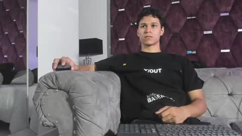 Snapshot of tonybenedetti chatting on July 2026 08:33:02 PM Tony Benedetti online show from July 2026 08:33:02 PM