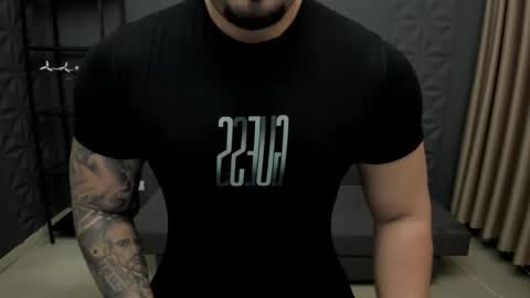 TonyWilcox online show from October 2025 04:46:01 AM