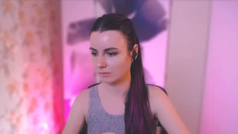 Elizabeth online show from February 2025 11:30:02 AM