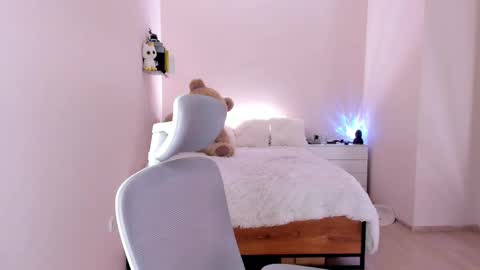 Snapshot of toohornyserj chatting on February 2025 01:13:01 AM toohornyserj online show from February 2025 01:13:01 AM