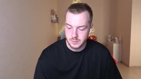 toohornyserj online show from December 2025 10:04:01 PM