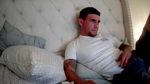 Snapshot of toomuchsmoke chatting on November 2025 01:55:02 AM toomuchsmoke online show from November 2025 01:55:02 AM