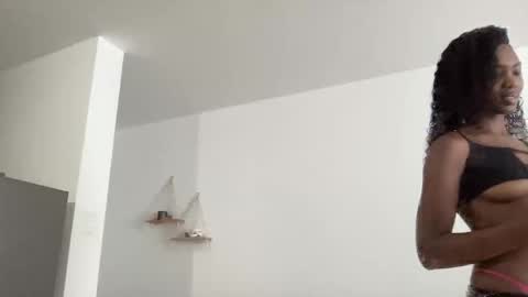 tootie03 online show from October 2025 09:18:02 AM