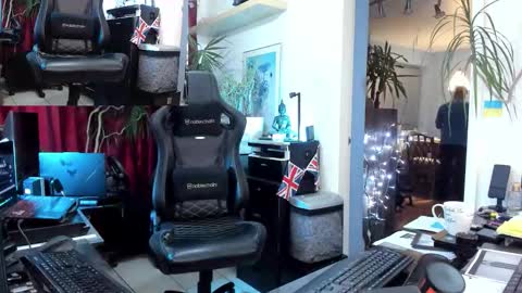 Snapshot of topalphaboss chatting on October 2025 07:13:02 PM topalphaboss online show from October 2025 07:13:02 PM