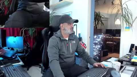 Snapshot of topalphaboss chatting on October 2025 06:03:02 PM topalphaboss online show from October 2025 06:03:02 PM