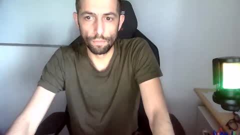 Snapshot of topg84 chatting on June 2026 04:55:01 PM Topg84 online show from June 2026 04:55:01 PM