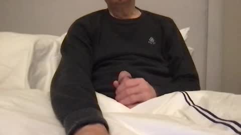 topspin69 online show from April 2026 05:49:01 AM