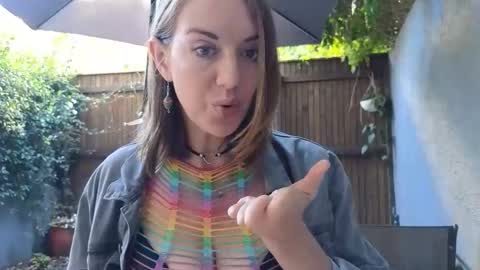 Snapshot of topsywilde chatting on February 2026 07:26:01 AM Topsy online show from February 2026 07:26:01 AM