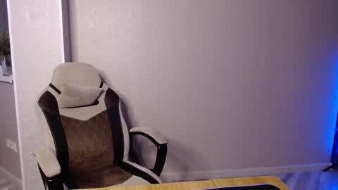 Glebaty online show from February 2025 09:11:02 AM