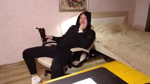 Glebaty online show from October 2025 06:09:01 PM