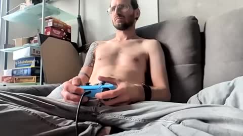 Tornado2156 online show from November 2025 07:03:01 PM