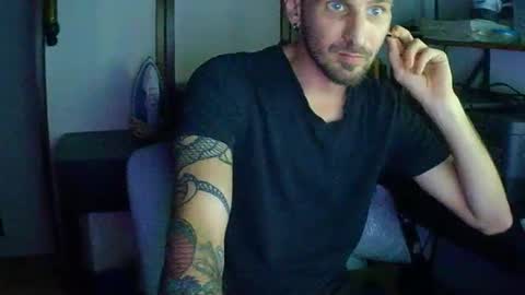 Tornado2156 online show from November 2025 09:41:02 PM