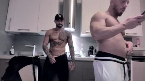 toro_arrapato online show from December 2024 11:46:02 PM