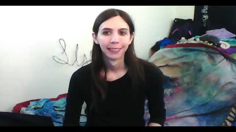 Snapshot of totalfuckingadorable chatting on October 2025 01:22:01 AM Luna online show from October 2025 01:22:01 AM