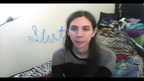 Snapshot of totalfuckingadorable chatting on November 2025 03:40:01 AM Luna online show from November 2025 03:40:01 AM