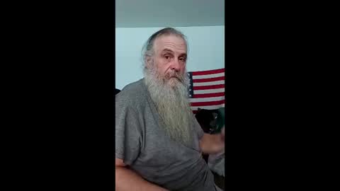 totallyawesome_65 online show from December 2025 07:40:02 PM