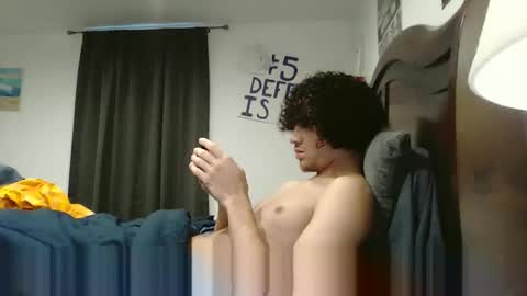 Snapshot of totxxx335 chatting on December 2025 09:32:02 PM totxxx335 online show from December 2025 09:32:02 PM