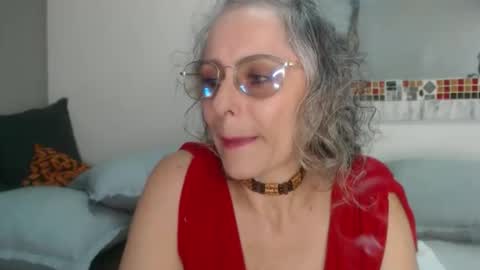 Snapshot of totypink chatting on May 2026 04:56:02 PM TotyPink online show from May 2026 04:56:02 PM