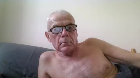 touche5656607203 online show from October 2025 12:00:02 PM