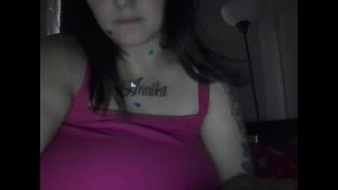 toxicanikki online show from January 2026 07:37:02 PM