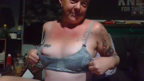 ToxicTemptress420 online show from December 2025 08:10:02 AM