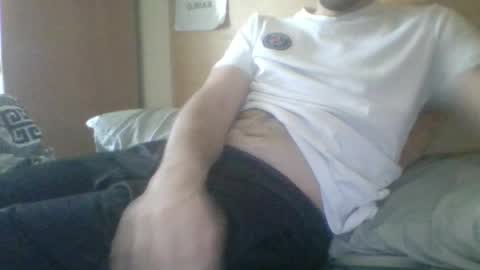 Snapshot of trabuk17 chatting on April 2026 01:05:02 PM trabuk17 online show from April 2026 01:05:02 PM