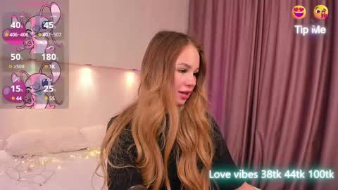 Snapshot of tracy_tay1or chatting on January 2025 08:10:02 AM Tracy GMT2 Mon 3 AM - 4 PM Tue 3 AM - 4 PM Wed 3 AM - 4 PM Thur 3 AM - 4 PM Fri 3 AM - 4 PM online show from January 2025 08:10:02 AM