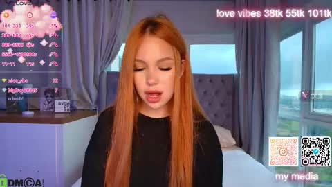 Snapshot of tracy_tay1or chatting on February 2026 07:18:01 PM Tracy GMT2 Mon 3 AM - 4 PM Tue 3 AM - 4 PM Wed 3 AM - 4 PM Thur 3 AM - 4 PM Fri 3 AM - 4 PM online show from February 2026 07:18:01 PM