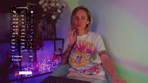 Snapshot of trafka_murafka chatting on January 2025 10:50:01 PM Hey my name is Kiri Kiri online show from January 2025 10:50:01 PM