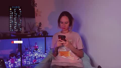 Hey my name is Kiri Kiri online show from November 2025 07:27:01 PM