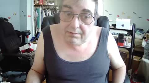 Snapshot of transmtfhello chatting on January 2025 04:17:02 PM Peter online show from January 2025 04:17:02 PM