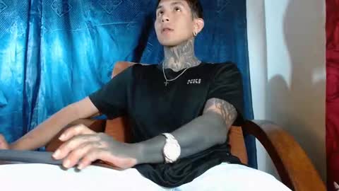 TRAV - INDEPENDENT MODEL online show from December 2024 02:13:02 AM