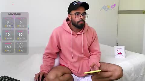 Snapshot of treborshunter chatting on February 2026 06:37:02 PM Hunter man online show from February 2026 06:37:02 PM