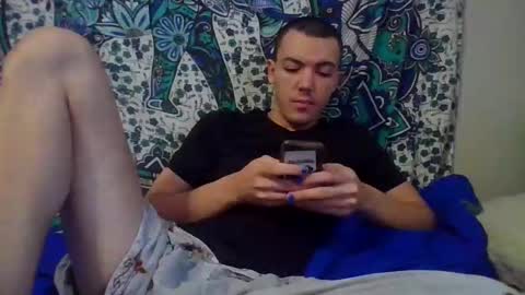 treetrunxx online show from November 2025 07:14:01 PM