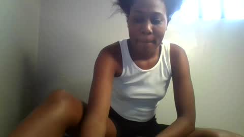 Snapshot of tresyamber chatting on August 2026 06:34:02 AM tresyamber online show from August 2026 06:34:02 AM