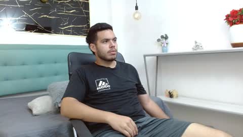 Snapshot of trevor_ash chatting on February 2026 03:32:01 AM TREVOR online show from February 2026 03:32:01 AM