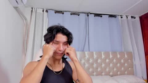 Snapshot of trevor_belmon chatting on November 2025 04:34:01 AM Trevor Belmon online show from November 2025 04:34:01 AM