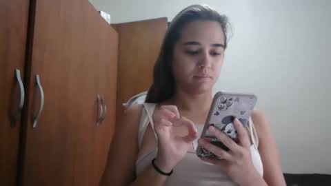 triana_bell online show from February 2026 03:30:02 PM