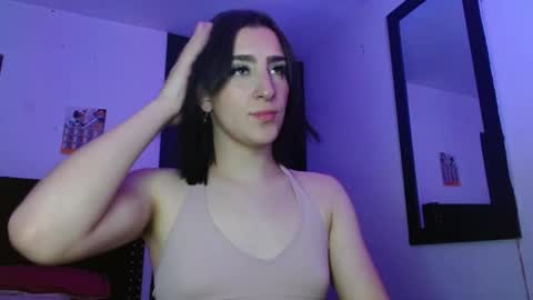 triana_damelio online show from December 2025 02:17:02 AM