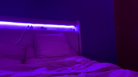 tricie_flor05 online show from December 2025 01:32:01 AM