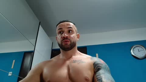 Snapshot of tridentmuscles chatting on February 2025 10:09:01 PM tridentmuscles online show from February 2025 10:09:01 PM